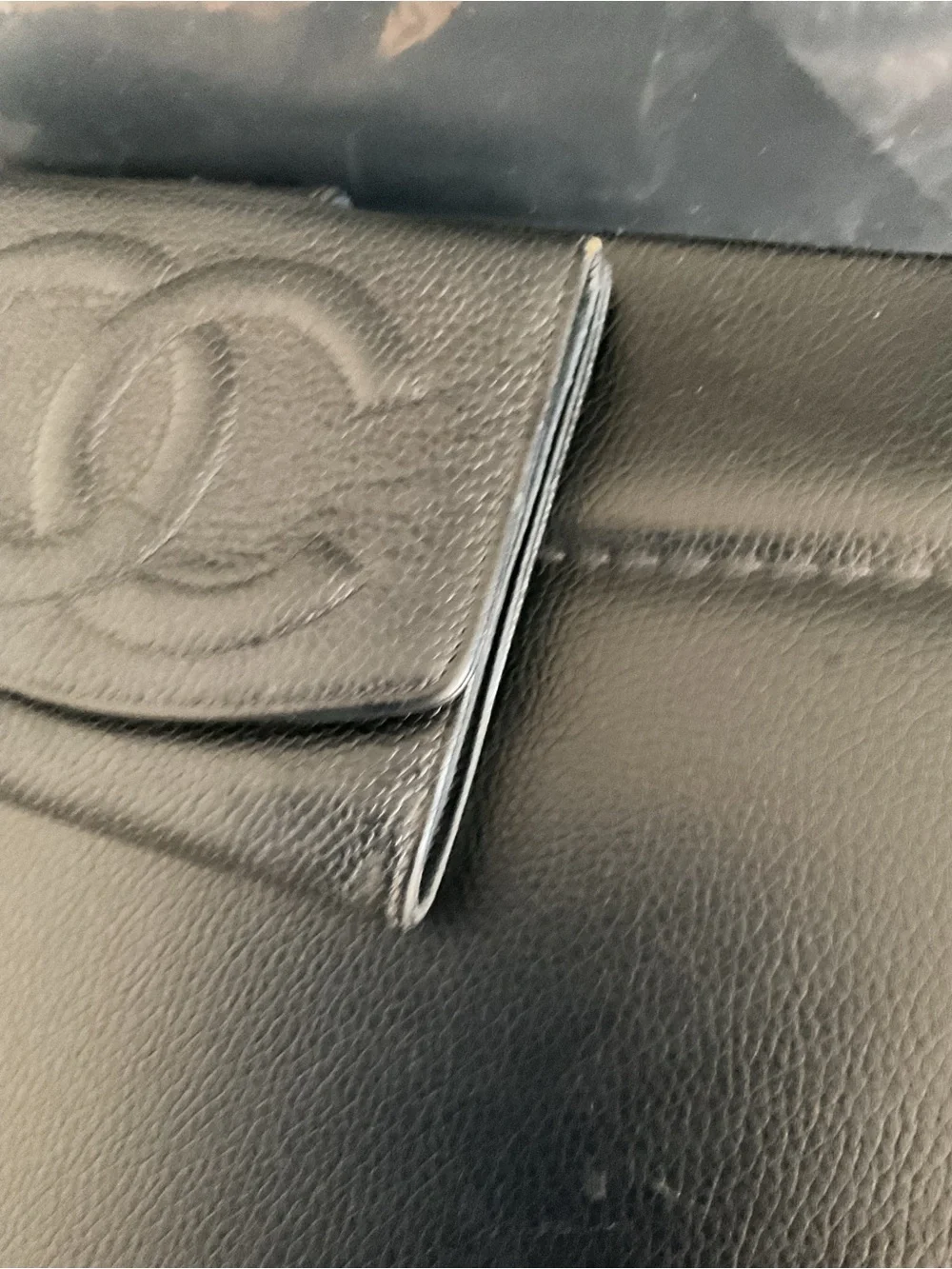 CHANEL Black Caviar Leather Small Wallet with CC Logo